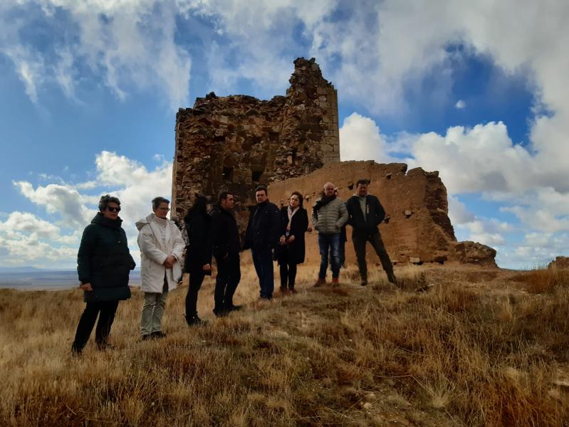 

El Ministerio de Cultura invierte 300.000 euros en el castillo de Santed para convertirlo en referente turístico
