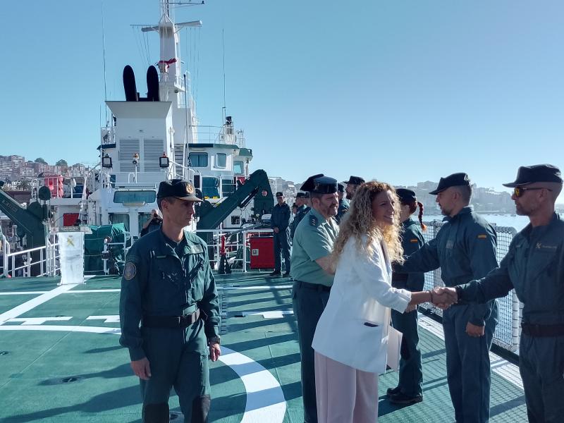 El buque oceánico de la Guardia Civil 'Río Segura' patrulla las aguas de Cantabria 