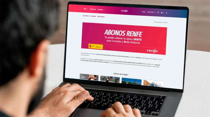Los usuarios de Renfe en Castilla y León ya  pueden adquirir los abonos gratuitos de  Cercanías y Media Distancia