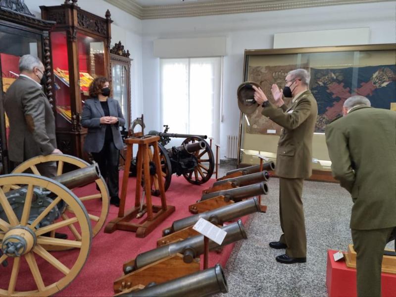 María Rivas resalta o valor e importancia histórica do Museo Militar Rexional, que cumpre este ano o seu 30 aniversario no emprazamento da Coruña  
