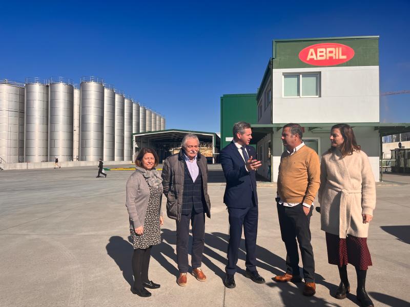José Miñones destaca en Ourense o apoio do Goberno ás empresas galegas, coa gran oportunidade dos *PERTEs Agroalimentario  e de *Descarbonización Industrial